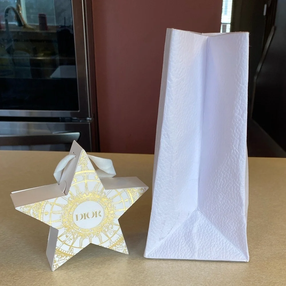 DIOR Gift Bag, EUC - Picture 2 of 7